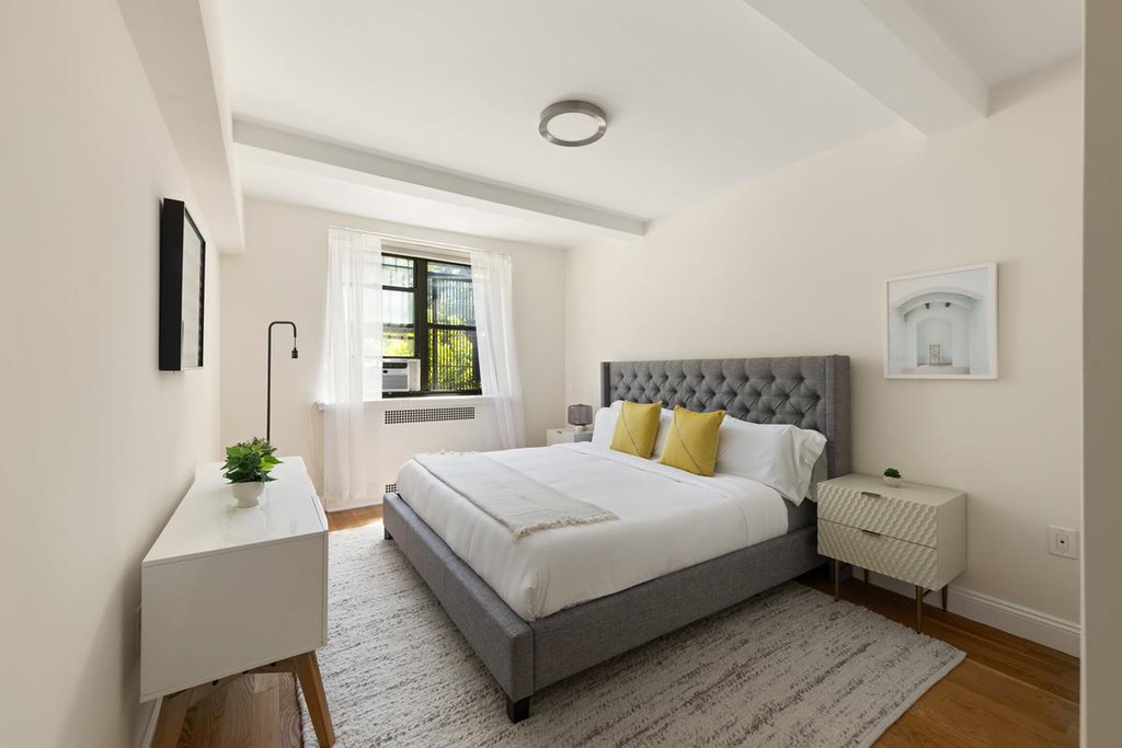 425 Central Park West, Unit 1D photo 6