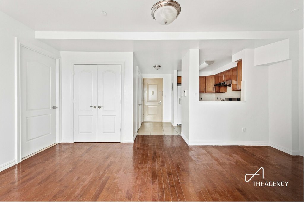 40-40 75th Street, Unit 6E photo 6