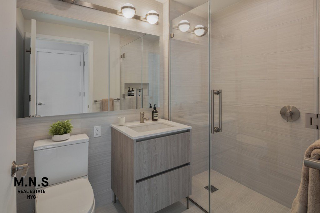 54 Crown Street, Unit 907 photo 11
