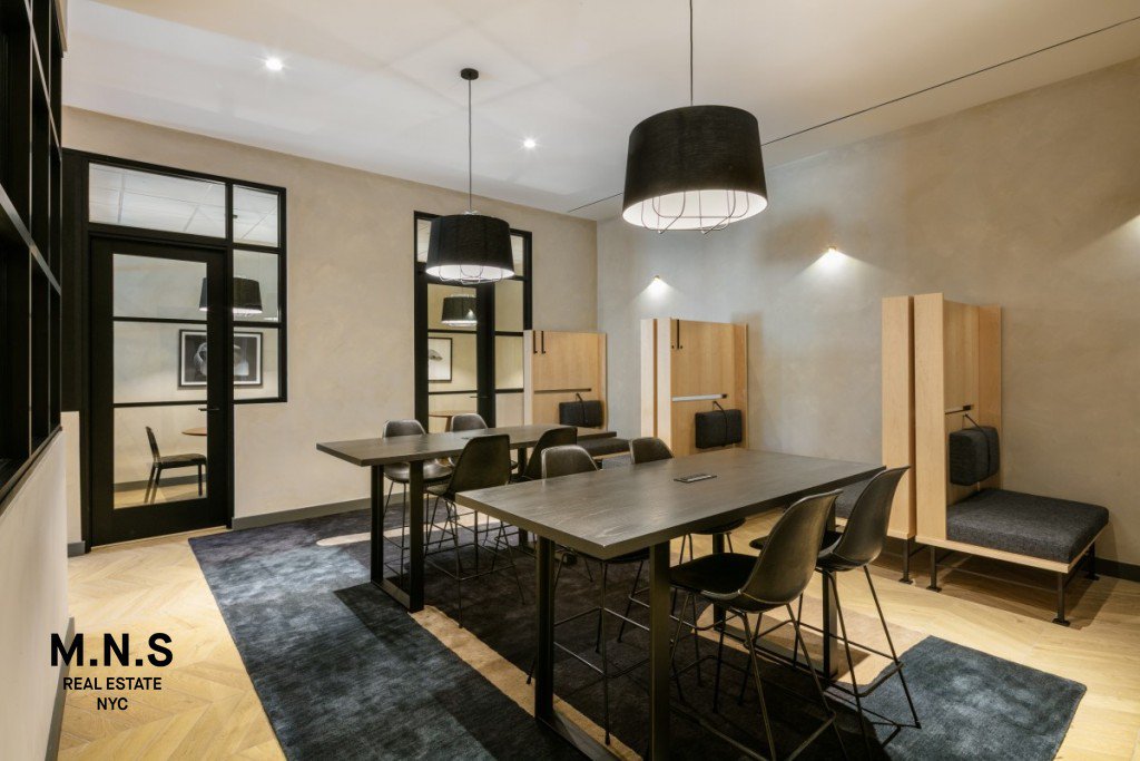 54 Crown Street, Unit 907 photo 23