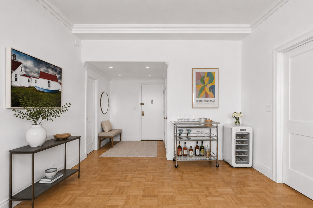 2 Fifth Avenue, Unit PHL photo 4