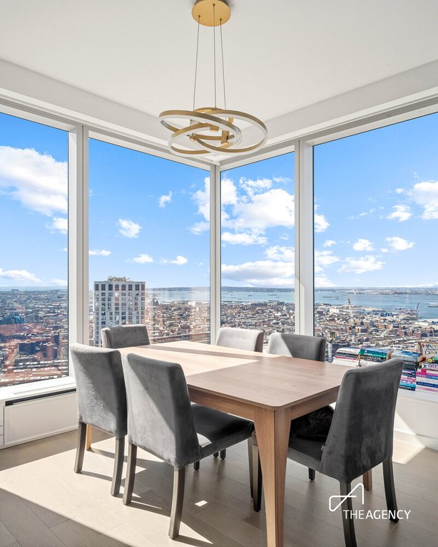 1 City Point, Unit 63H photo 4