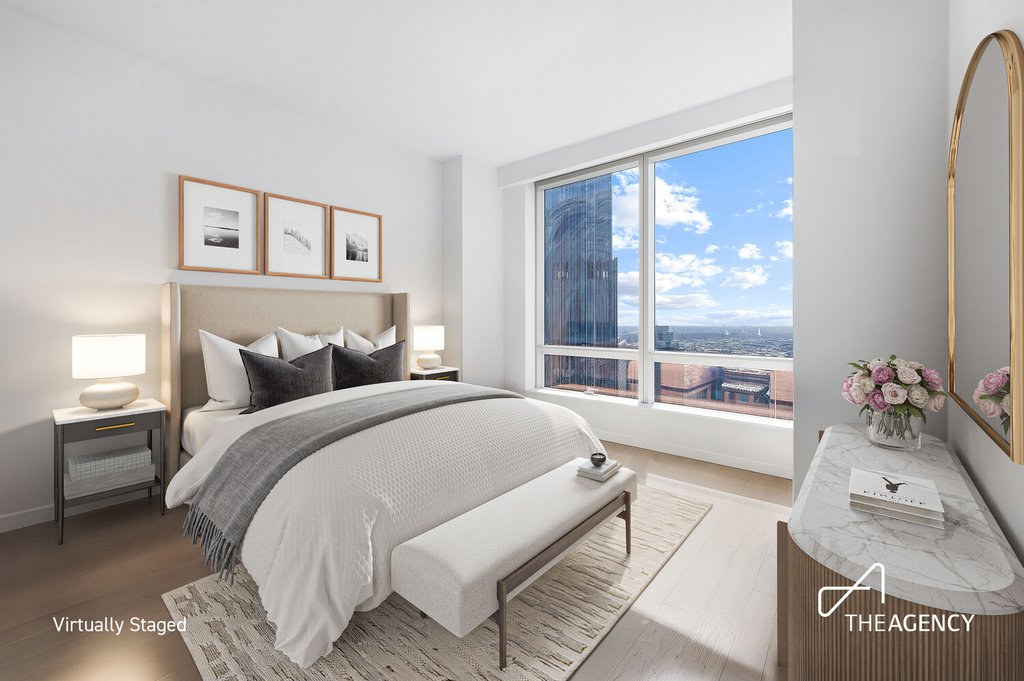 1 City Point, Unit 63H photo 5
