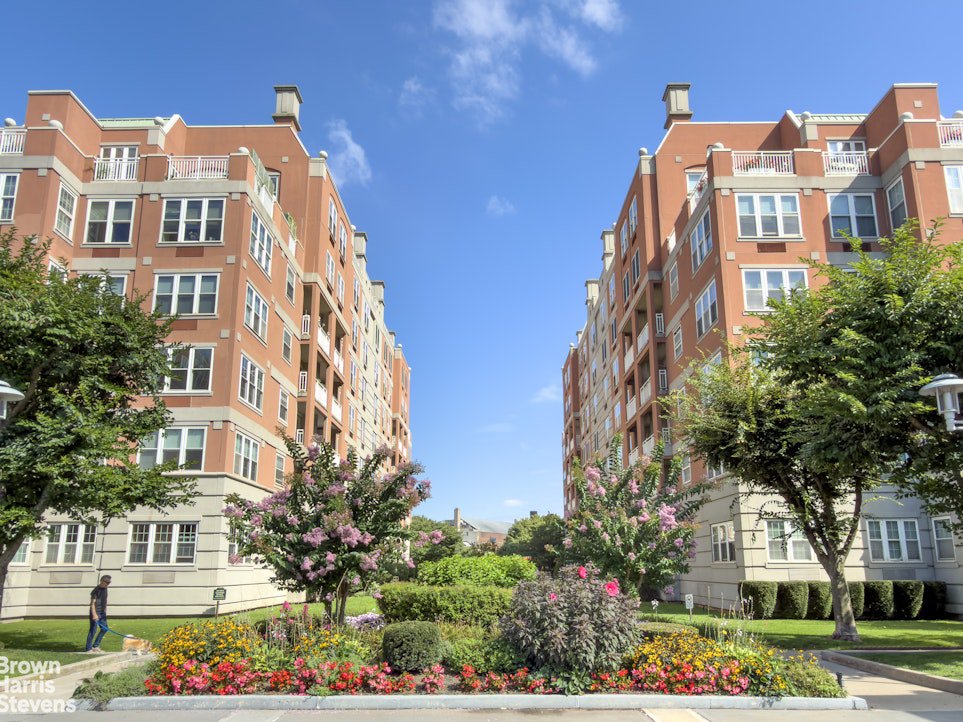 65 Oceana Drive East, Unit 3F photo 11