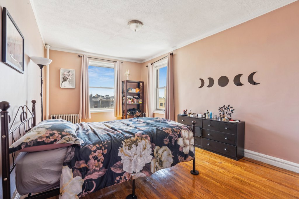 1075 Grand Concourse, Unit 4G photo 4