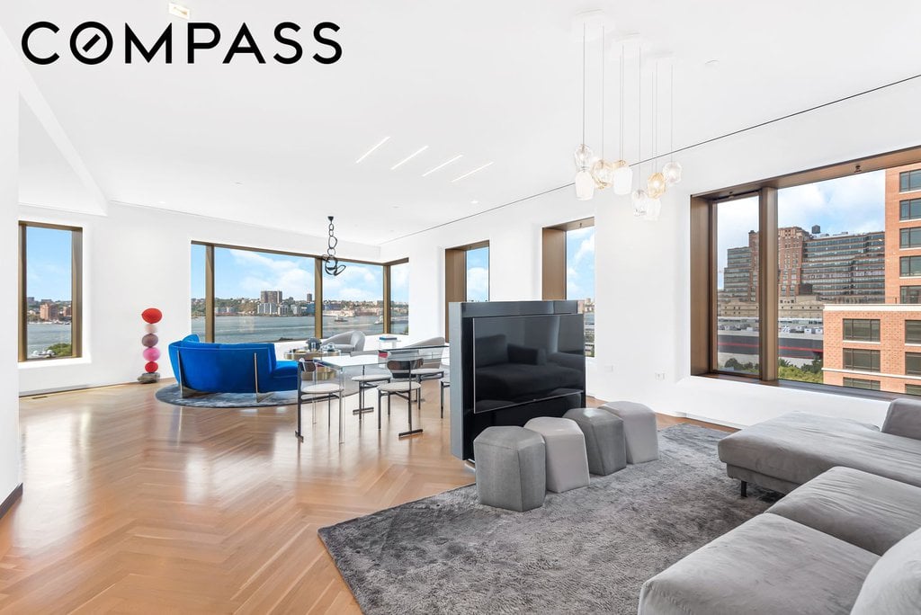 551 West 21st Street, Unit 8A