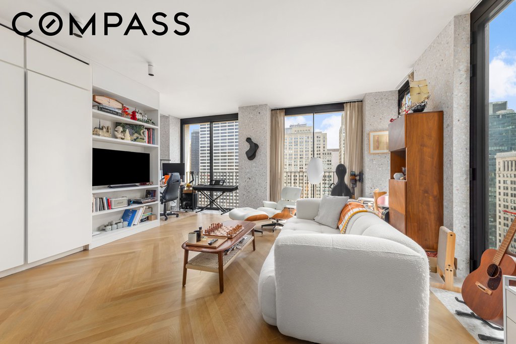 16 West 40th Street, Unit 22B photo 2