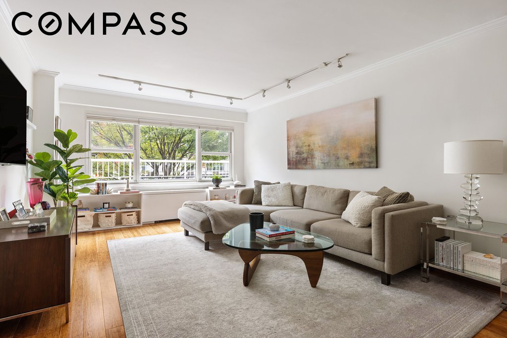 101 West 12th Street, Unit 2N