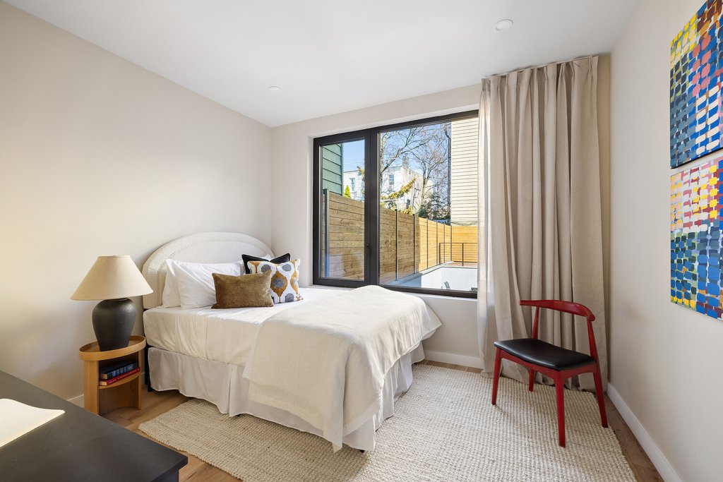 74 Diamond Street, Unit 1A photo 9