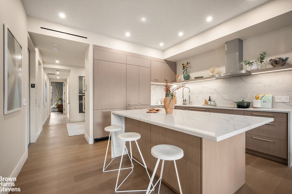 303 West 113th Street, Unit 3 photo 5