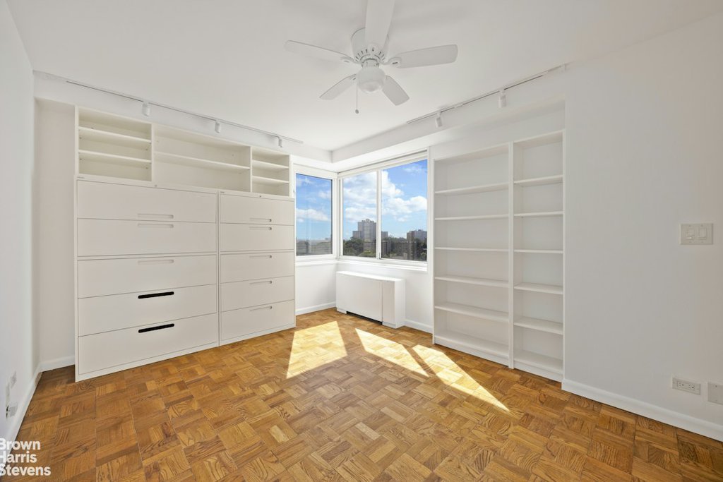 3333 Henry Hudson Parkway, Unit 12S photo 7