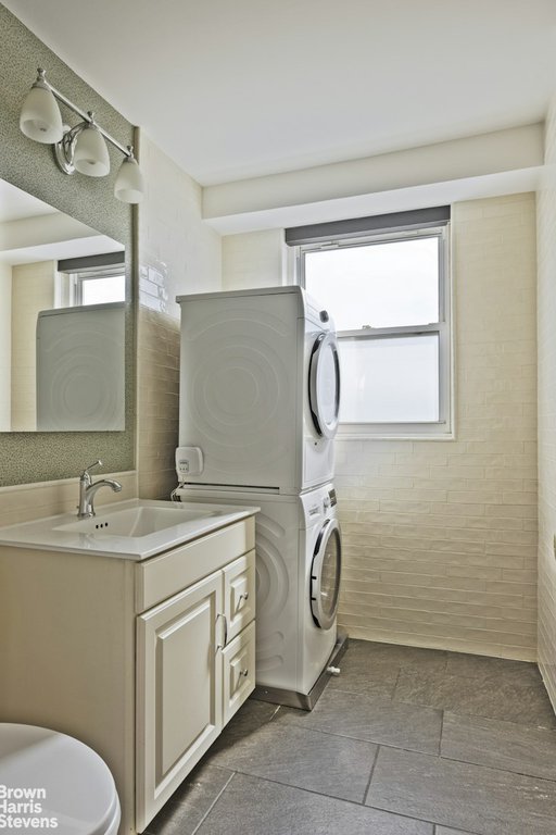 3333 Henry Hudson Parkway, Unit 12S photo 11