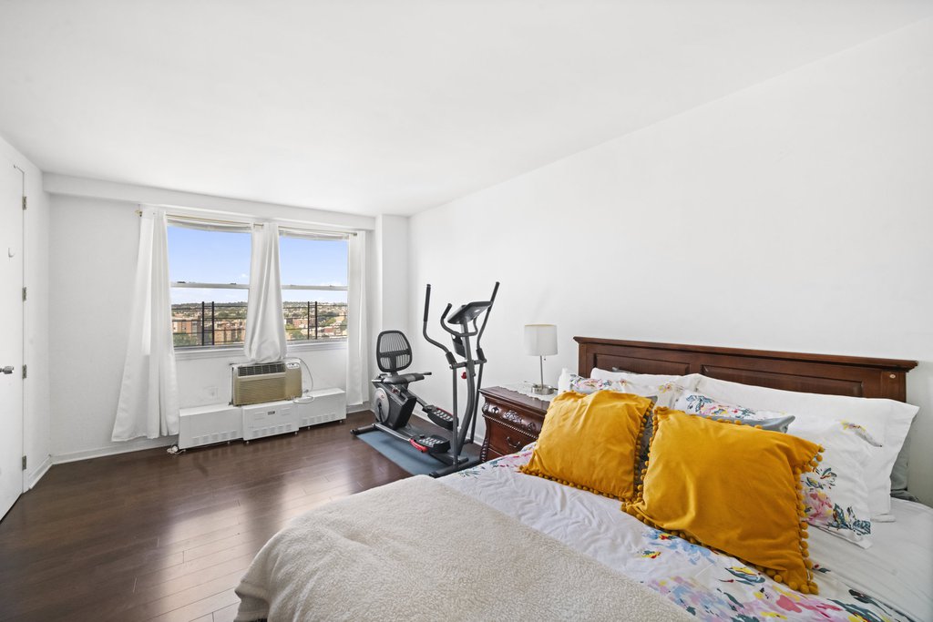 1655 Flatbush Avenue, Unit A1806 photo 4