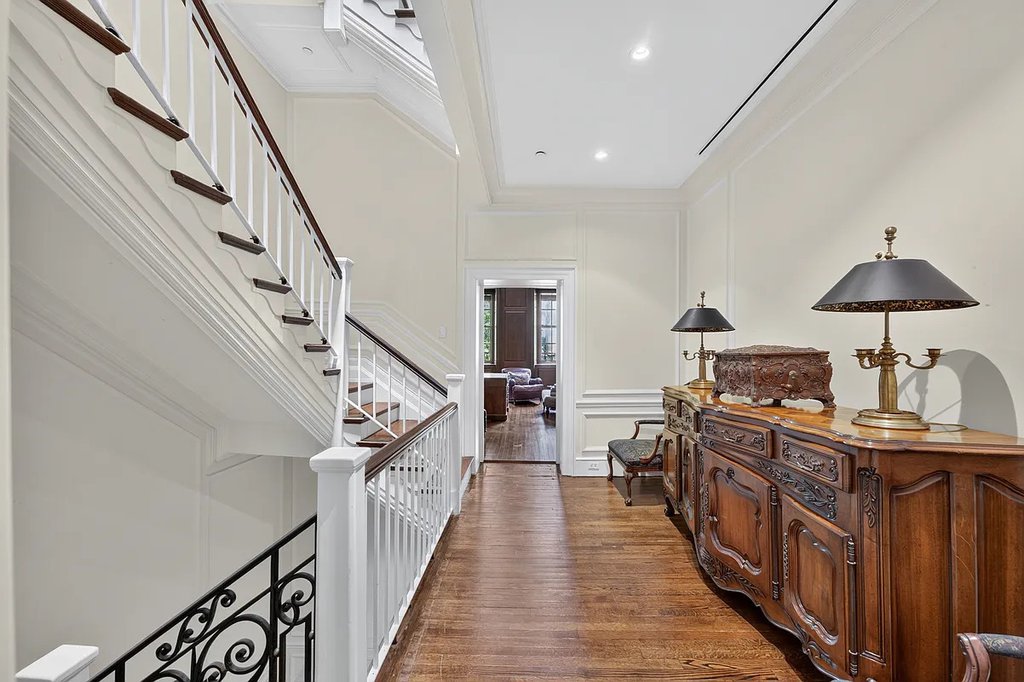 6 East 69th Street – For Sale photo 12
