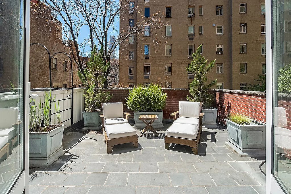 6 East 69th Street – For Sale photo 21