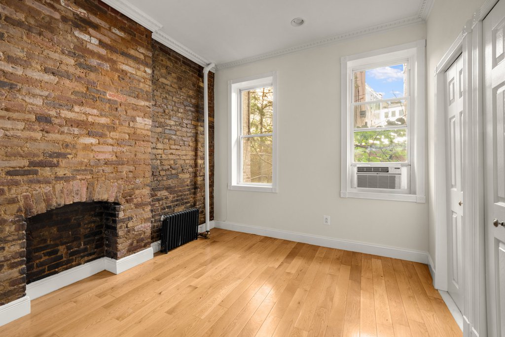 245 Mulberry Street, Unit 1 photo 2