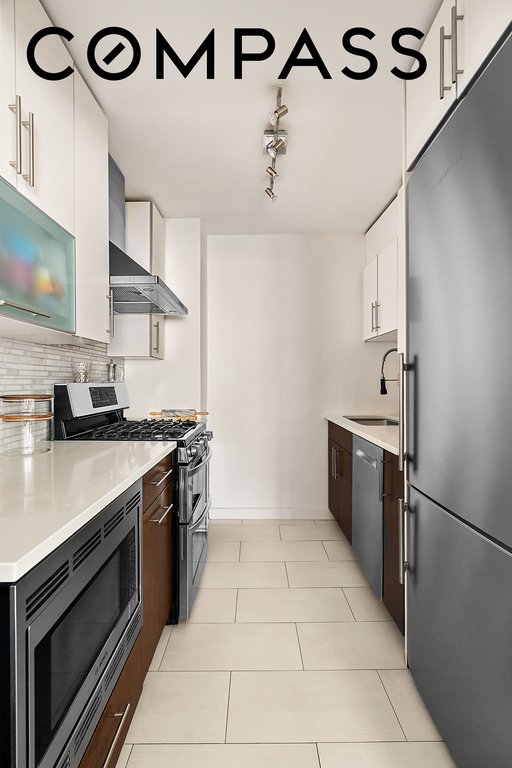 101 West 12th Street, Unit 3G photo 3