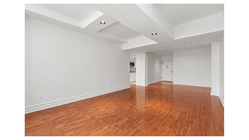 4502 Ditmars Boulevard, Unit 124 photo 4