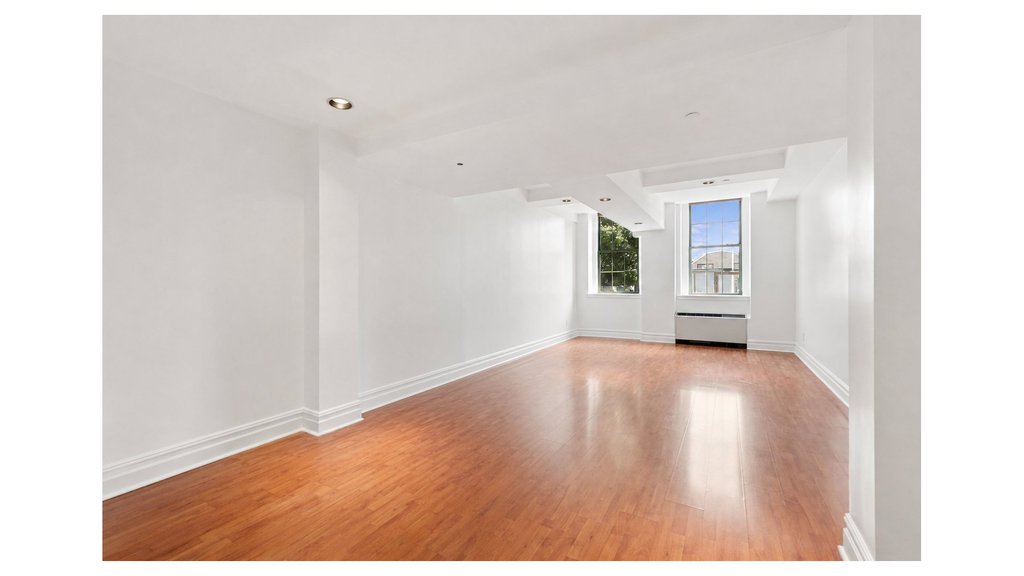 4502 Ditmars Boulevard, Unit 124 photo 5