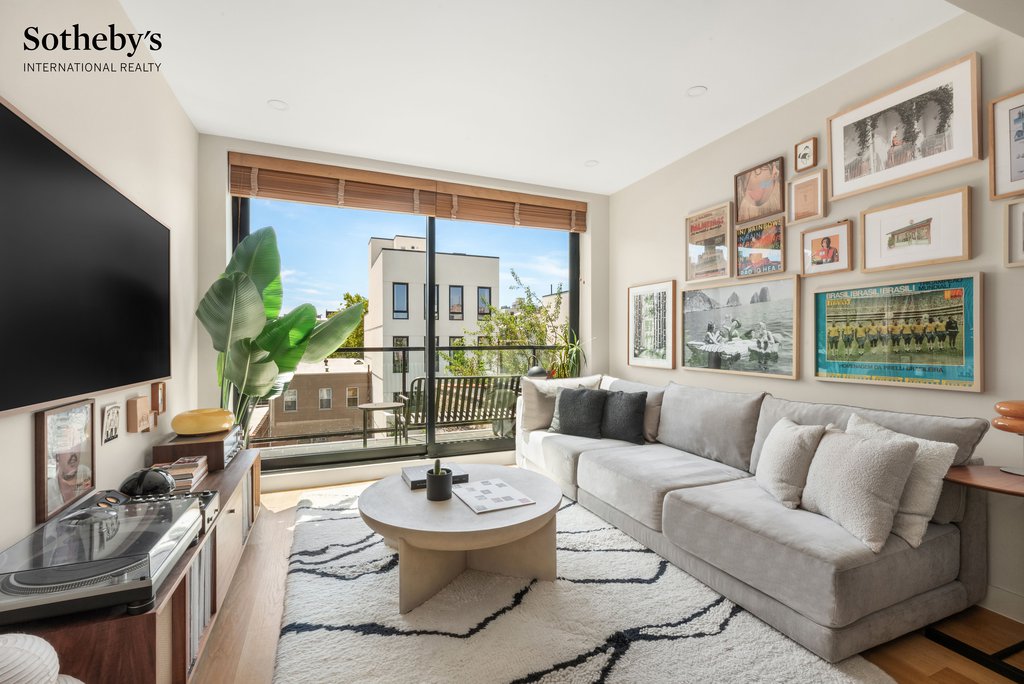 30 Skillman Avenue, Unit 4R photo 2