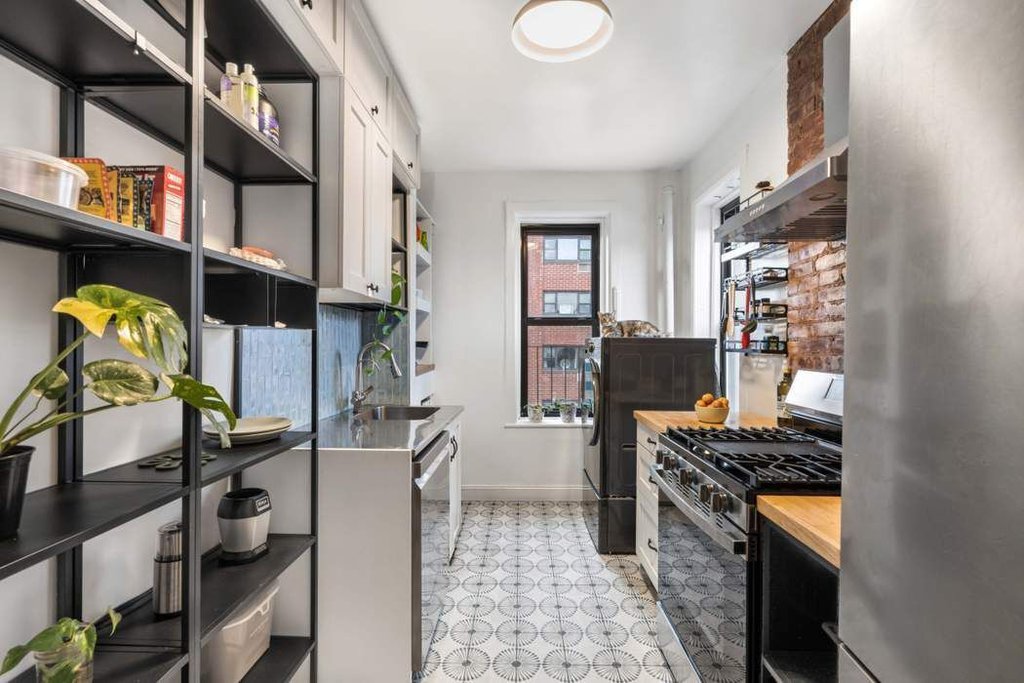 427 West 154th Street, Unit 9