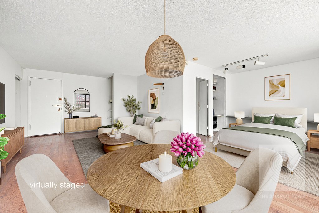 1065 Park Avenue, Unit 9D photo 3