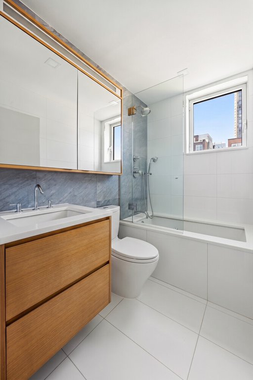301 West 53rd Street, Unit 15A photo 8