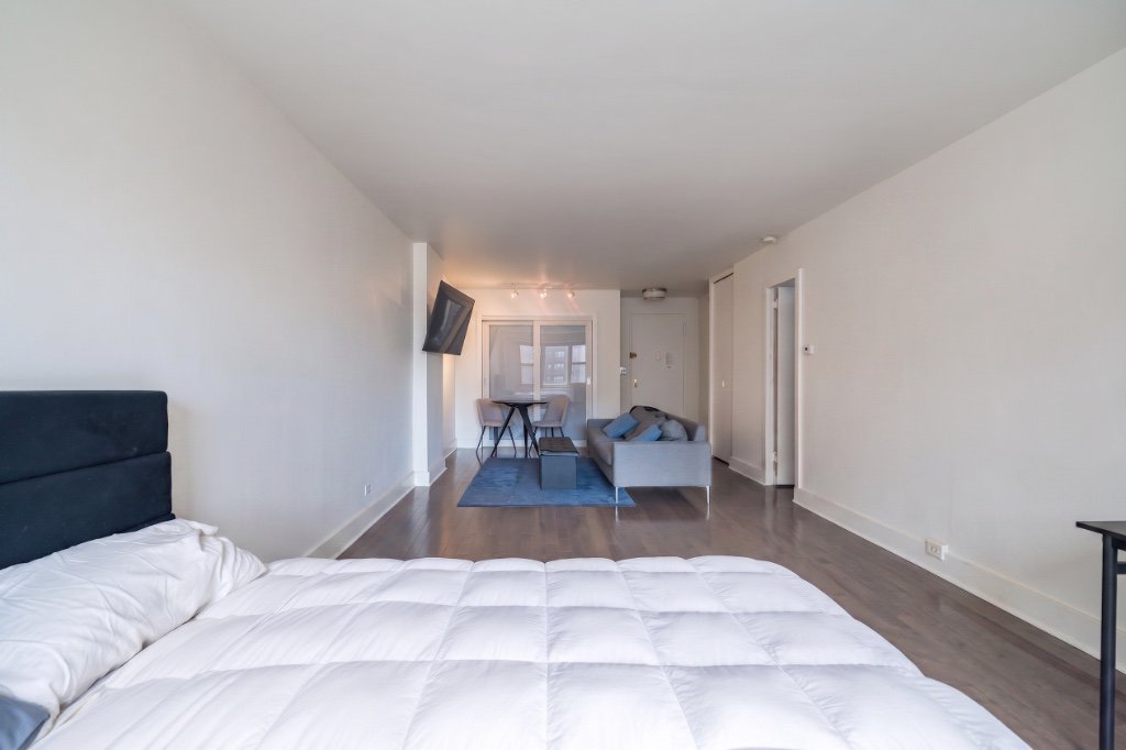 305 East 24th Street, Unit 11K photo 13