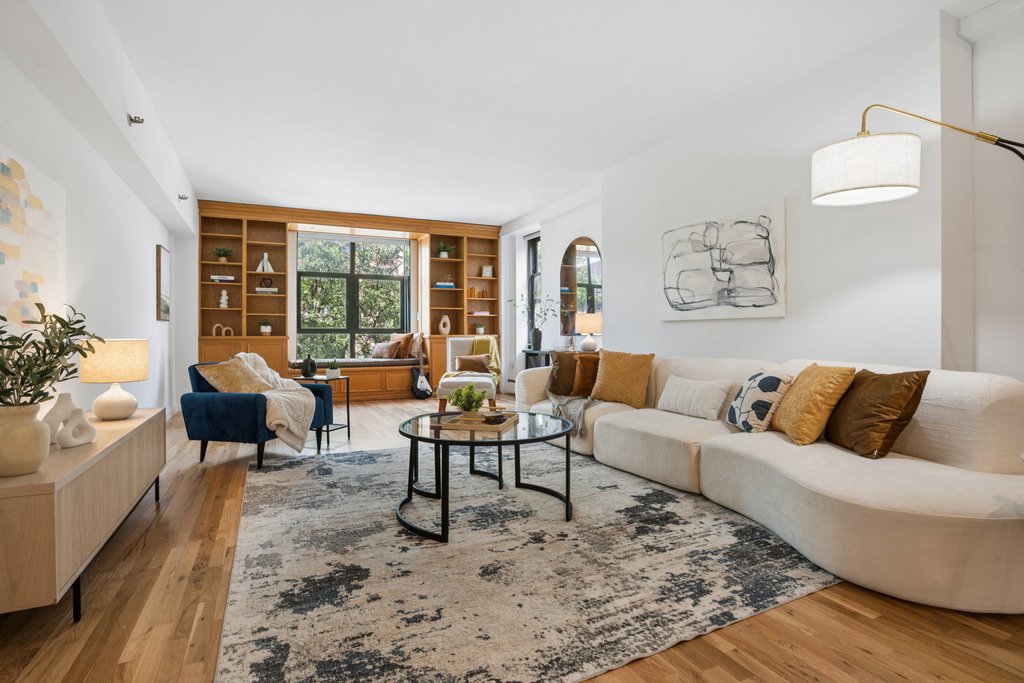 130 Barrow Street, Unit 312