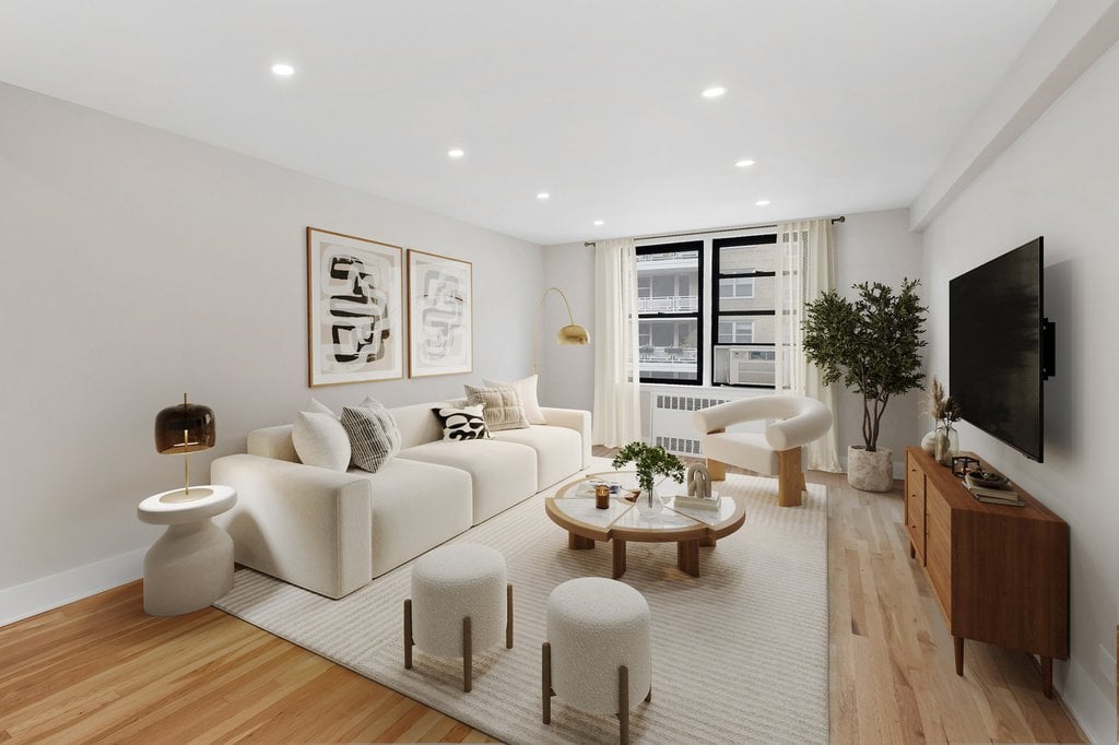 54 East 8th Street, Unit 4J