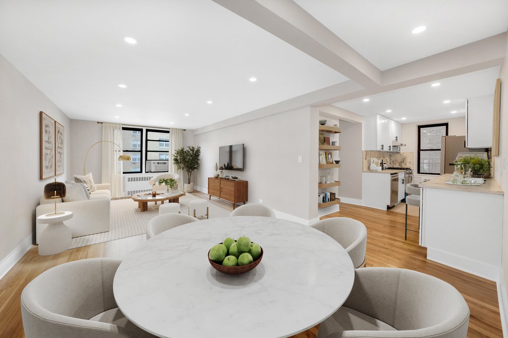 54 East 8th Street, Unit 4J photo 7