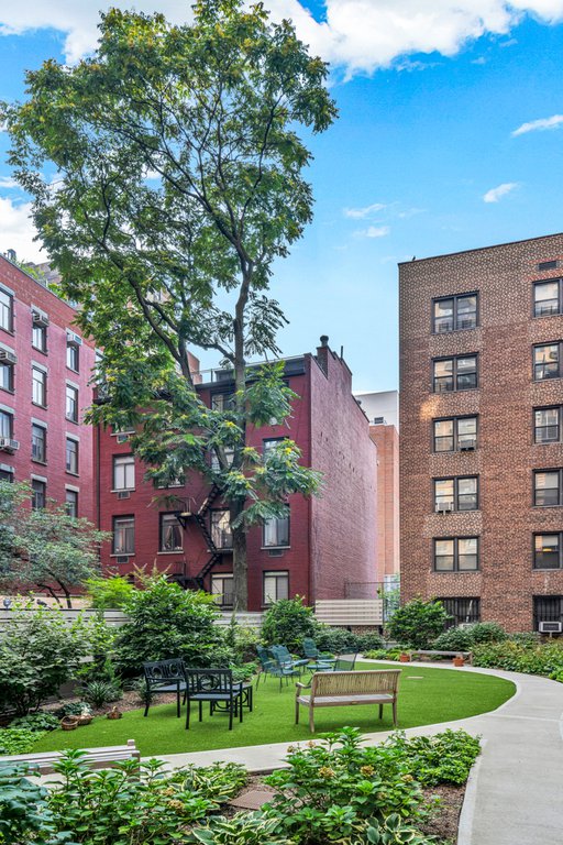 54 East 8th Street, Unit 4J photo 13