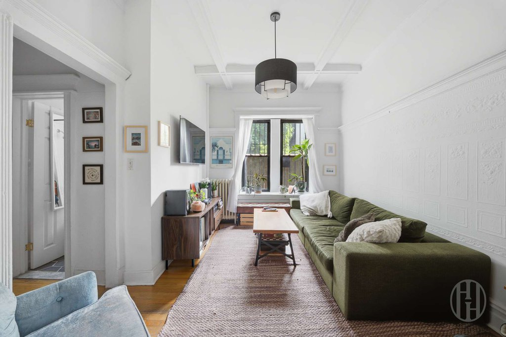 467 Pacific Street, Unit 4