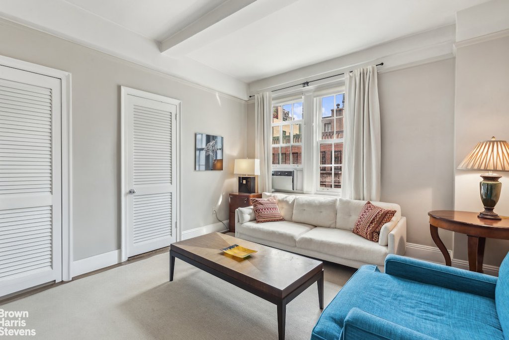 111 East 75th Street, Unit 9A photo 6