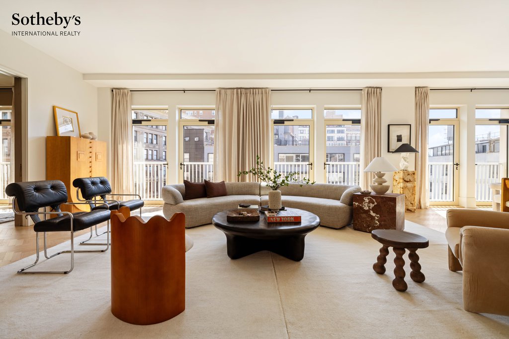 815 Broadway, Unit PH2