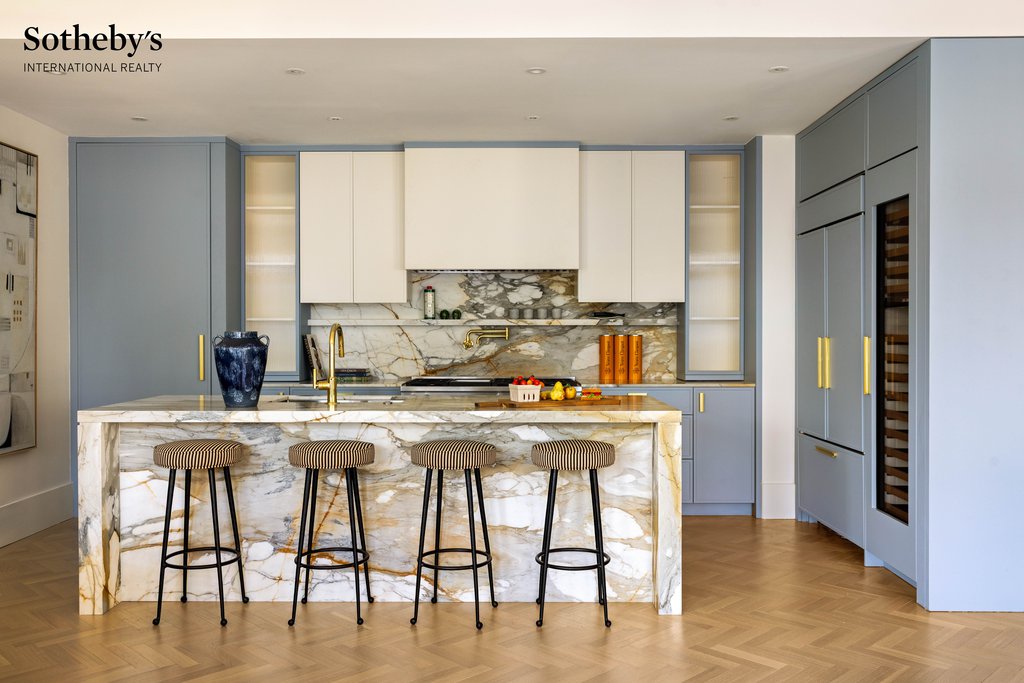 815 Broadway, Unit PH2 photo 7