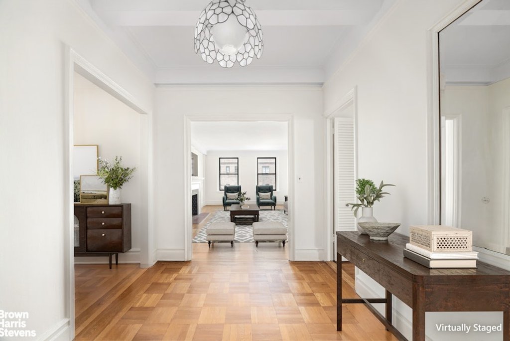 142 East 71st Street, Unit 4A