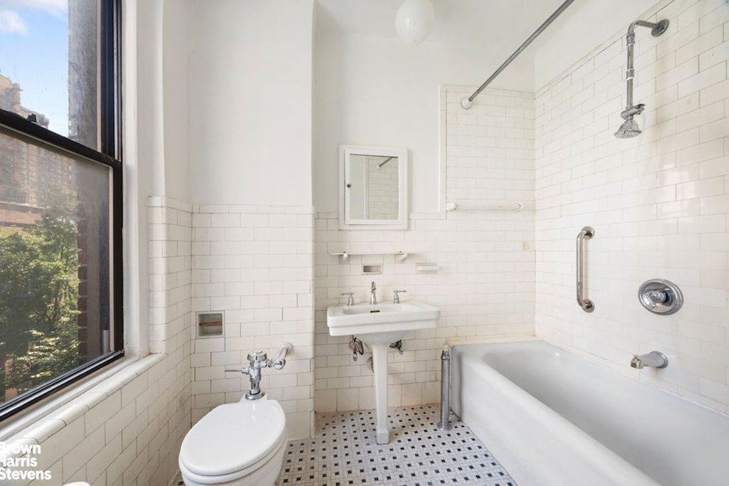 142 East 71st Street, Unit 4A photo 10