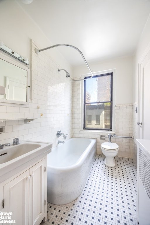 142 East 71st Street, Unit 4A photo 13