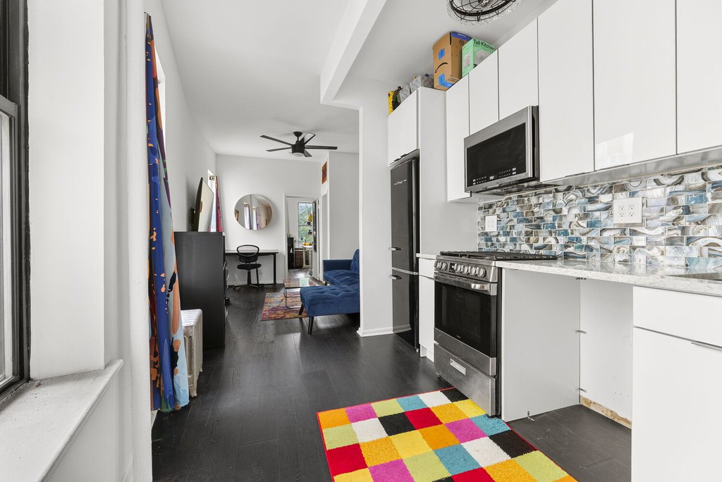 424 East 115th Street, Unit 3D photo 2