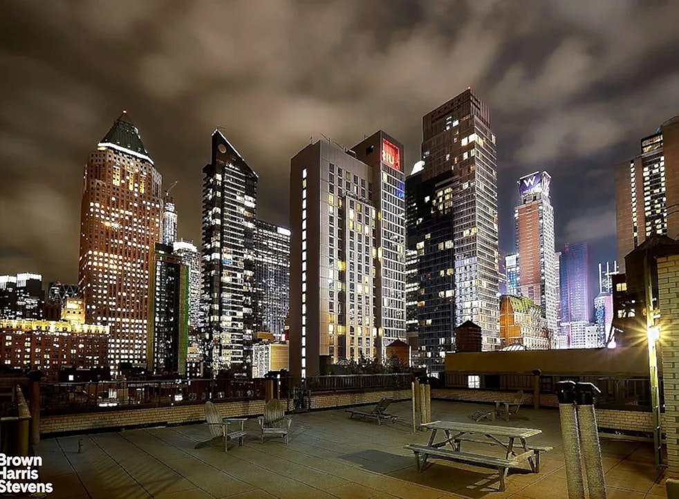 325 West 45th Street, Unit 601 photo 9