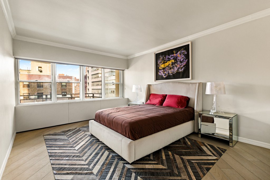 118 East 60th Street, Unit 11C photo 13