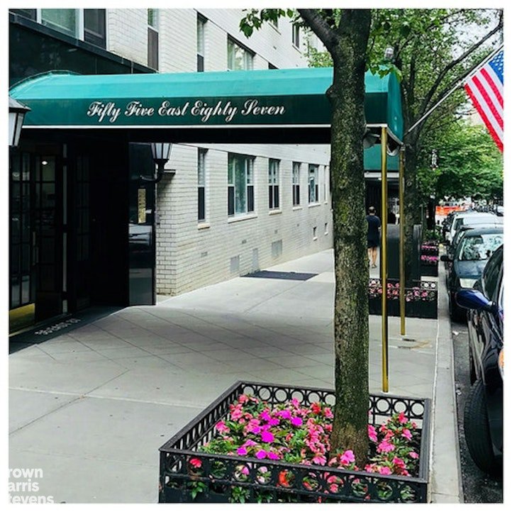 55 East 87th Street, Unit 4M photo 9