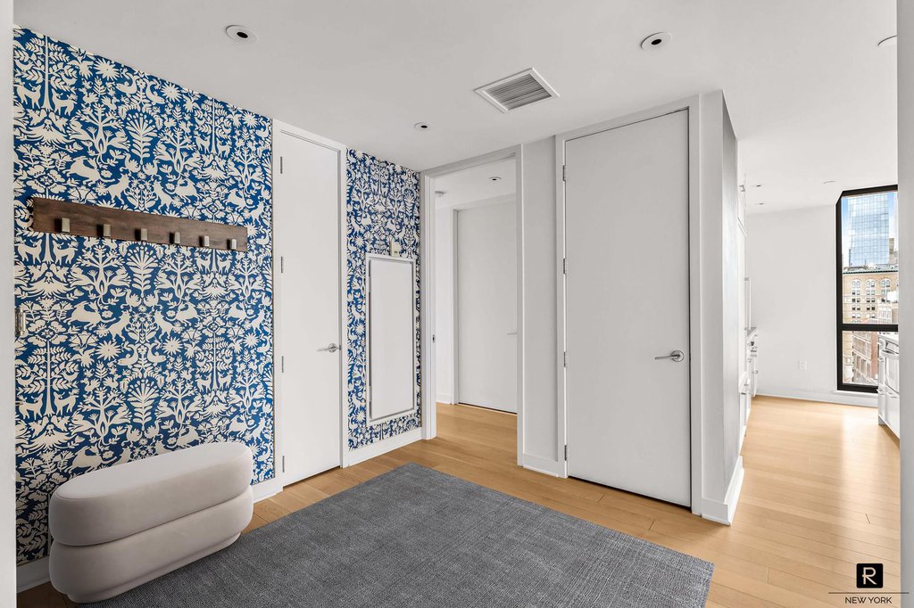 160 East 22nd Street, Unit 18A photo 7