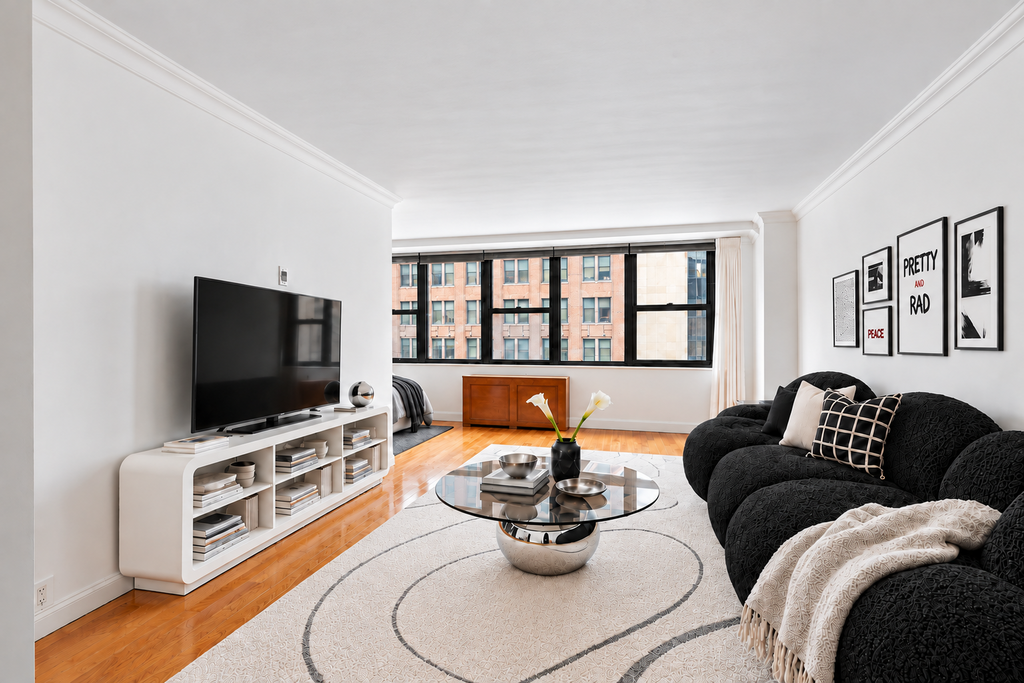225 East 36th Street, Unit 9D photo 5