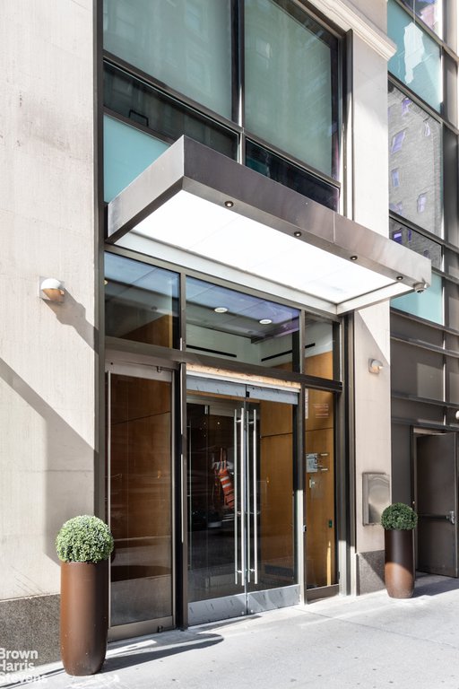 76 Madison Avenue, Unit PH2 photo 15