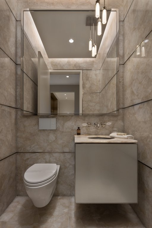 217 West 57th Street, Unit 66N photo 4