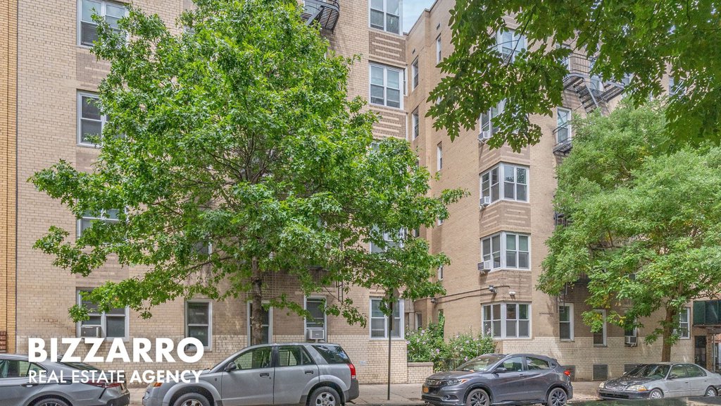 30 Bogardus Place, Unit 1F photo 14