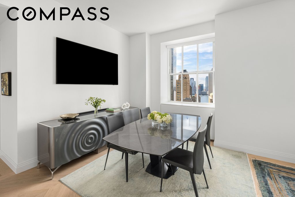 1 Wall Street, Unit 3202 photo 3