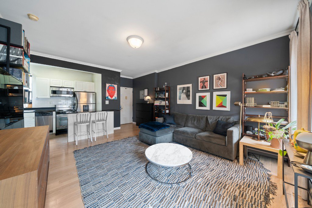 220 West 111th Street, Unit 6A photo 4